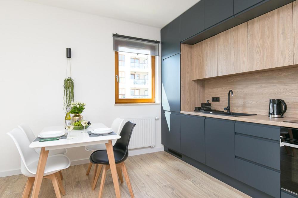 شقة Apartament Black Zajezdnia Wrzeszcz غدانسك المظهر الخارجي الصورة